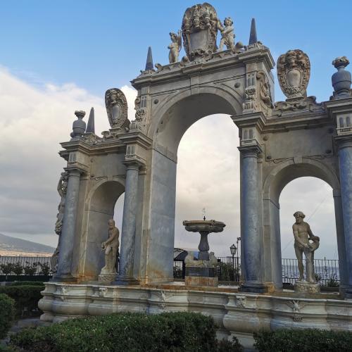 Vedi Napoli e poi muori …