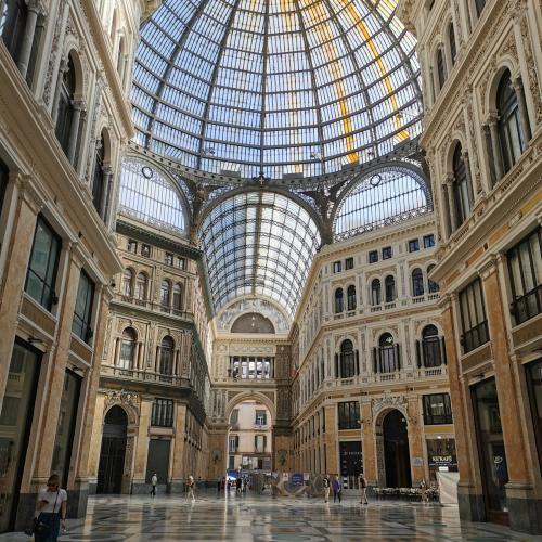 Vedi Napoli e poi muori …