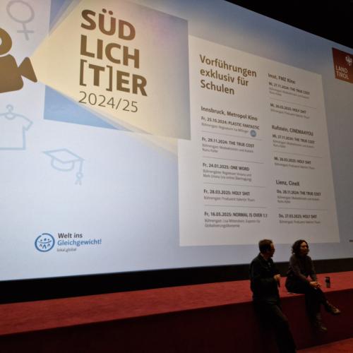 Plastic Fantastic: Projektstart mit Kinobesuch