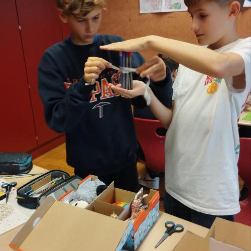 Ein Schuhkarton voller Freude