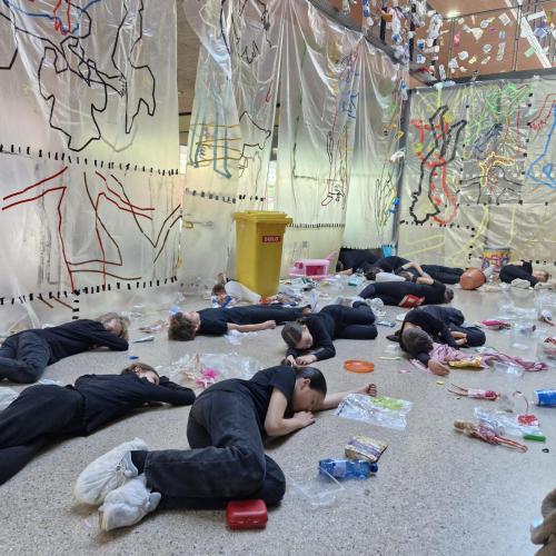 „Plastic Fantastic“: ein Schul-Projekt der etwas anderen Art