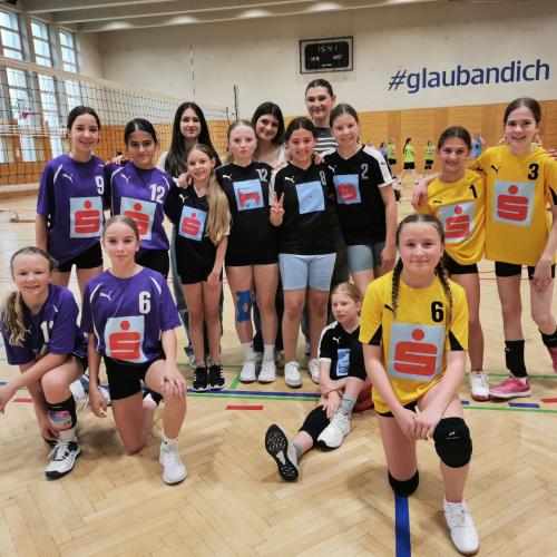 Minivolleyballmädels