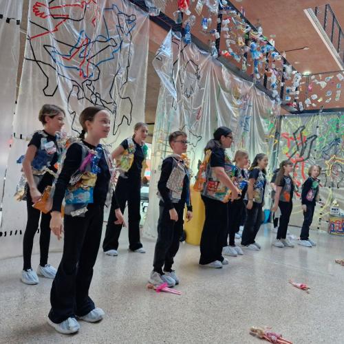 „Plastic Fantastic“: ein Schul-Projekt der etwas anderen Art