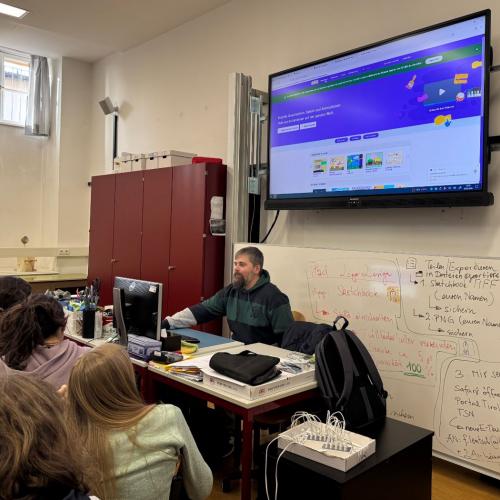 SpanienSpanischer Experte begeistert Schüler- und LehrerInnen