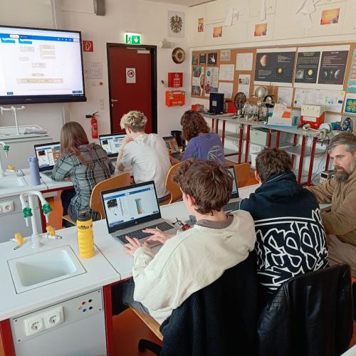 Spanischer Experte begeistert Schüler- und LehrerInnen