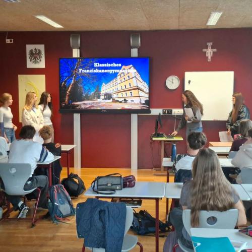 Präsentation des Franziskanergymnasiums Visoko