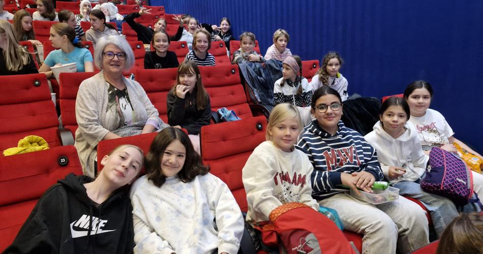 Plastic Fantastic: Projektstart mit Kinobesuch