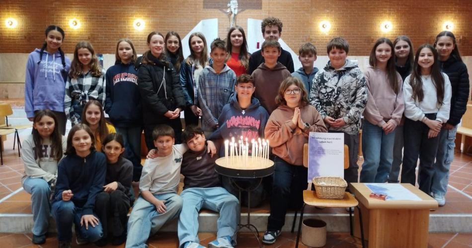 Spaziergang zur Franziskuskirche in Schönegg:  „Weg der Verwandlung“